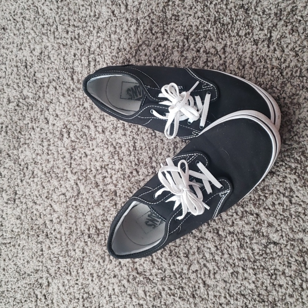Black vans